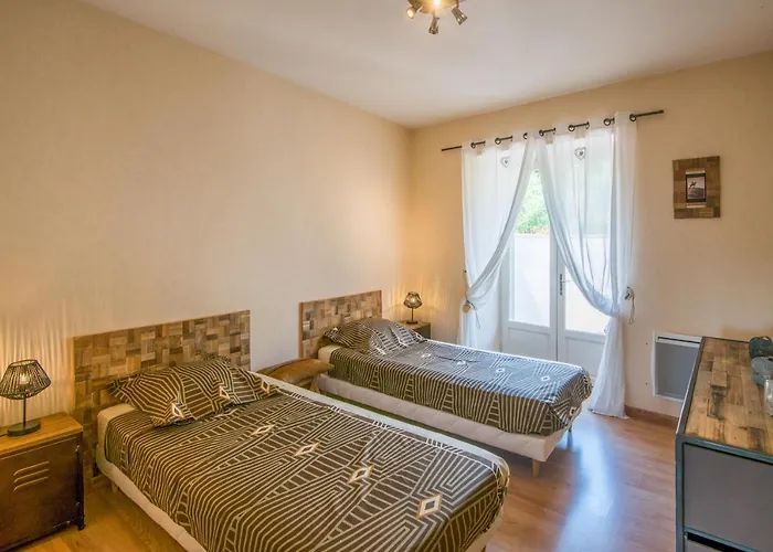 Les Roses D'angelina - Superbe Maison Avec Piscine Dom wakacyjny